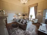 Honemoon Suite Lounge