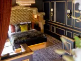 Bed in the Garden House Suite