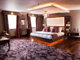 busby hotel suite for a wedding