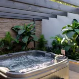 Hot Tub outside of Garden House
