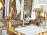 Golden Sink in room at Lynnhurst