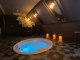 torrance honeymoon suite with hot tub in room